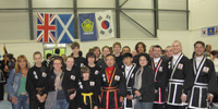 Gruppenfoto vom Team unserer Kuk Sool Won Schule in Schottland